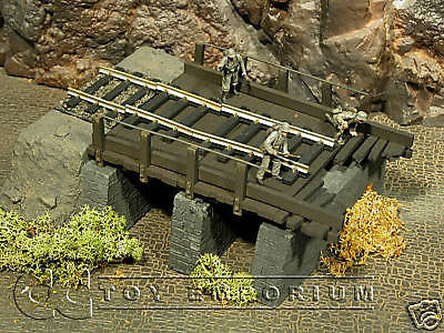"RETIRED" Pro Built - Hand painted & Weathered Verlinden 1:35 Custom Built Deluxe Wooden Railway Bridge Ruin
