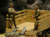 "BRAND NEW" Custom Built - Hand Painted & Weathered 1:35 WWII DAK German Soldiers "Loading Fuel Drums" Soldier Set (5 Figure Set)