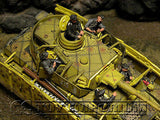 "BRAND NEW" Custom Built - Hand Painted & Weathered 1:35 WWII German "SS Panzer Crew " Set (5 Figure Set)