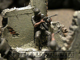 "BRAND NEW" Custom Built - Hand Painted & Weathered 1:35 WWII Deluxe German Infantry "Eastern Front" Soldier Set (5 Figure Set)