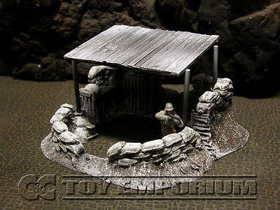 "RETIRED & BRAND NEW" Build-a-Rama 1:32 Hand Painted WWII "Winter" Command Post