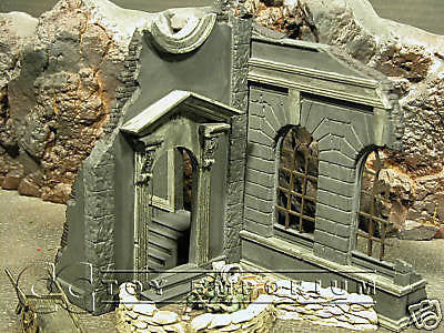 "RETIRED" Pro Built - Hand Painted & Weathered 1:35 WWII Deluxe 2 Story Kharkov City Ruin