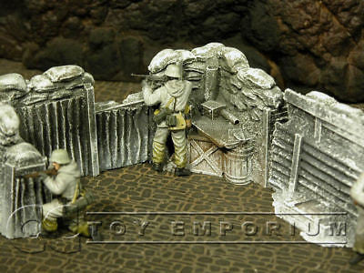 "RETIRED & BRAND NEW" Build-a-Rama 1:32 Hand Painted WWII "Winter" Trench Command