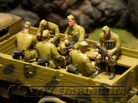 "BRAND NEW" Custom Built - Hand Painted & Weathered 1:35 WWII German "DAK Infantry Sitting" (6 Figure Set)
