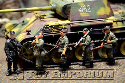 "BRAND NEW" Dragon Armor - WWII German Panther G Tank w/ 5 Soldiers