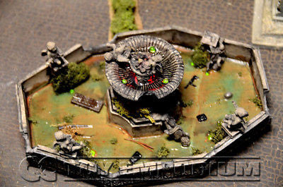 "BRAND NEW" Pro Built 1:32 Deluxe LIGHTED Battle Damaged Fountain!