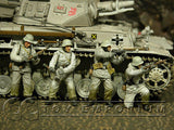 "BRAND NEW" JUST IN!  Dragon 1:35 "Winter" German Soldier Set (4 Figure Set)
