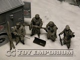 "BRAND NEW" Custom Built - Hand Painted & Weathered 1:35 WWII German "Winter" Combatants Soldier Set  (4 Figure Set)