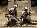 "BRAND NEW" Custom Built - Hand Painted & Weathered 1:35 WWII German "Winter" Infantry Western Europe  Soldier Set (4 Figure Set)