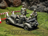 "BRAND NEW" Custom Built - Hand Painted & Weathered 1:35 WWII German Sd Kfz.2 Police Car Set With 5  Figures