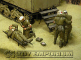 "BRAND NEW" Custom Built - Hand Painted & Weathered 1:35 WWII Deluxe German "Medical Troops - Africa"  Soldier Set (4 Figure Set)