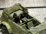 "BRAND NEW" Custom Built & Hand Painted 1:35 WWII German SS Officer & Secretary Set  (2 Figure set)