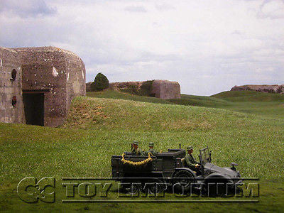 "RETIRED" Build-a-Rama 1:32 Deluxe WWII  "Normandy  Bunker - 6"  Color  Back  Drop