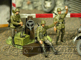 "BRAND NEW" Custom Built & Hand Painted 1:35 WWII German Check Point Soldier Set (3 Figure Set)