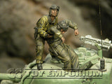 "BRAND NEW" Custom Built & Hand Painted 1:35 WWII US Tank Bail Out Soldier Set (2 Figure Set)