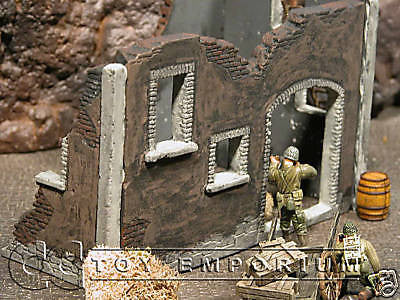 "RETIRED" Pro Built - Hand Painted & Weathered  Verlinden 1:35 WWII Custom 2 Story Old Barn