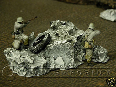 "RETIRED & BRAND NEW" Build-a-Rama 1:32 Hand Painted WWII "Winter" Rubble Pile #5