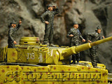 "BRAND NEW" Custom Built - Hand Painted & Weathered 1:35 Deluxe WWII German SS Panzer Crew Soldier Set (4 Figure Set)
