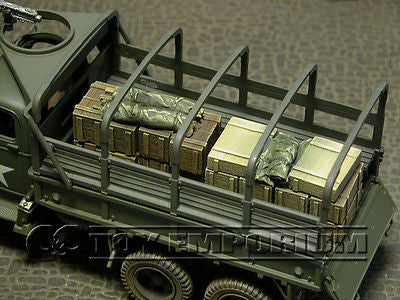 "RETIRED & BRAND NEW" Build-a-Rama 1:32 WWII Deluxe Supply Stowage Set #4  (2 Piece Set)