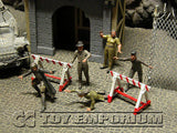 "BRAND NEW" Custom Built  & Hand Painted 1:35 Deluxe "Escape To Freedom" Set (5 Figure Set)
