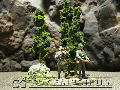 "RETIRED & BRAND NEW" Build-a-Rama 1:32 Hand Painted WWII "Green" Tree Group