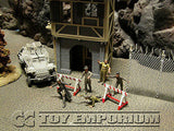 "BRAND NEW" Custom Built  & Hand Painted 1:35 Deluxe "Escape To Freedom" Set (5 Figure Set)