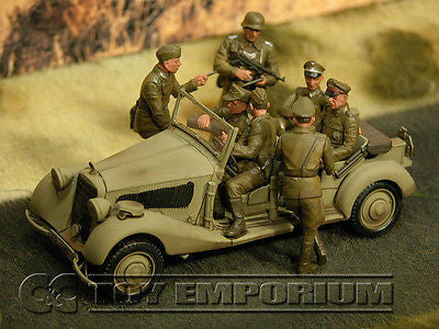 "BRAND NEW" Custom Built - Hand Painted & Weathered 1:35 WWII Deluxe German "Rommel's Staff Car" Set With 8 Figures
