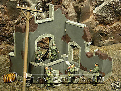 "RETIRED" Pro Built - Hand painted & Weathered Verlinden 1:35 Custom Built WWII Country Mansion Ruin