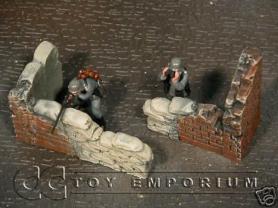 "RETIRED & BRAND NEW" Build-a-Rama 1:32 Hand Painted WWII Fortified Brick Wall Set (2 Piece Set)