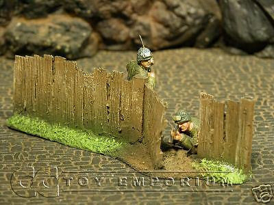 "RETIRED & BRAND NEW" Build-a-Rama 1:32 Hand Painted WWII Wooden "Gate" Fence Set