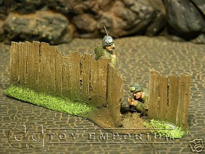 "RETIRED & BRAND NEW" Build-a-Rama 1:32 Hand Painted WWII Wooden "Gate" Fence Set