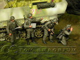 "BRAND NEW" Custom Built & hand Painted 1:35 WWII German Panzergrenadiers Soldier Set (4 Figure Set)