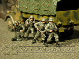 "BRAND NEW" Custom Built & Hand Painted 1:35 WWII German Wiking Division Soldier Set (4 Figure Set)