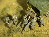 "BRAND NEW" Custom Built & Hand Painted 1:35 WWII German Soldiers Loading Drums (5 Figure Set)
