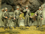 "BRAND NEW" Custom Built & Hand painted 1:35 WWII German Panzer Grenadier Set (4 Figure Set)