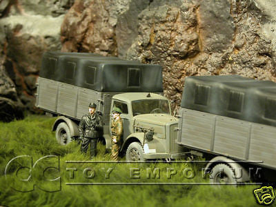 "BRAND NEW" Build-a-Rama 1:32 Hand Painted WWII Deluxe Medium Grass Mat Section