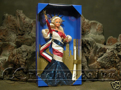 Barbie NEW Statue Of Liberty - FAO Exclusive MINT