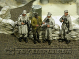"BRAND NEW" Custom Built - Hand Painted & Weathered 1:35 WWII German "Winter Commander's Conference" Soldier Set (4 Figure Set)