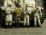 "BRAND NEW" Custom Built - Hand Painted & Weathered 1:35 WWII German "Winter Commander's Conference" Soldier Set (4 Figure Set)