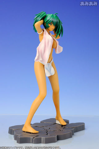 "VERY RARE" Ikki Tousen 1/8  "Sexy Ryofu Housen - White Bath Towel CASTOFF" MINT