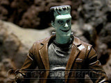 "SOLD OUT"  Diamond  Select  Exclusive  "Munsters - Complete 3  Figure  Set"  MINT
