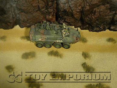 "BRAND NEW" Build-a-Rama 1:32 Hand Painted Current Day Or WWII Deluxe Desert Mat w/Road