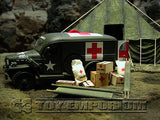 "RETIRED" Forces Of Valor 1:32 WWII US 4 x 4 Ambulance