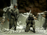 "BRAND NEW" Custom Built - Hand Painted & Weathered 1:35 WWII German Winter Sniper Team Set (2 Figure Set)