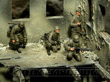 "BRAND NEW" Custom Built - Hand Painted & Weathered 1:35 WWII German "LAH Division" Soldier Set (4 Figure Set)