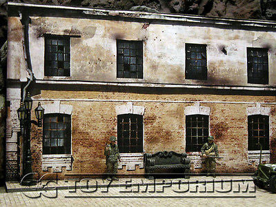 "BRAND NEW"  Build-a-Rama Deluxe WWII "Photo Real" 2 Story  Factory w/Sidewalk Set
