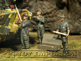 "BRAND NEW" Custom Built - Hand Painted & Weathered 1:35 WWII German "SPG Gun Crew" Set (5 Figure Set)