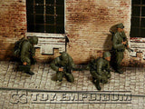 "BRAND NEW" Custom Built - Hand Painted & Weathered 1:35 WWII German "LAH Division" Soldier Set (4 Figure Set)