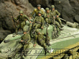 "BRAND NEW" Custom Built - Hand Painted & Weathered 1:35 WWII US "101st Paratrooper, France, 1944" Soldier Set (7 Figure Set)