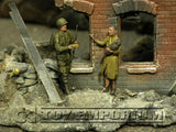 "BRAND NEW" Custom Built - Hand Painted & Weathered 1:35 WWII US "101st Paratrooper & Woman With Baby, France, 1944" Soldier Set (2 Figure Set)